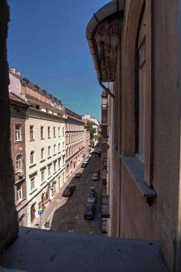 Pau Stylish Studios In The Heart Of Budapest Kültér fotó