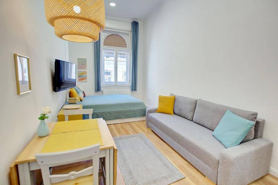 Pau Stylish Studios In The Heart Of Budapest Kültér fotó